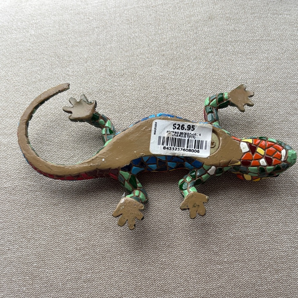 Colorful Mosaic Gecko/Salamander Reptile Decor - Picture 6 of 6